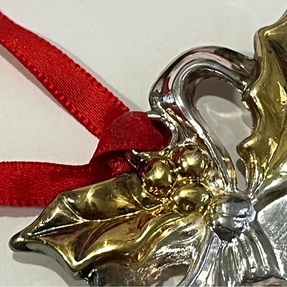 Reed & Barton Vintage Coffee Cup Christmas Ornament. Silver Plated. - Picture 5 of 11